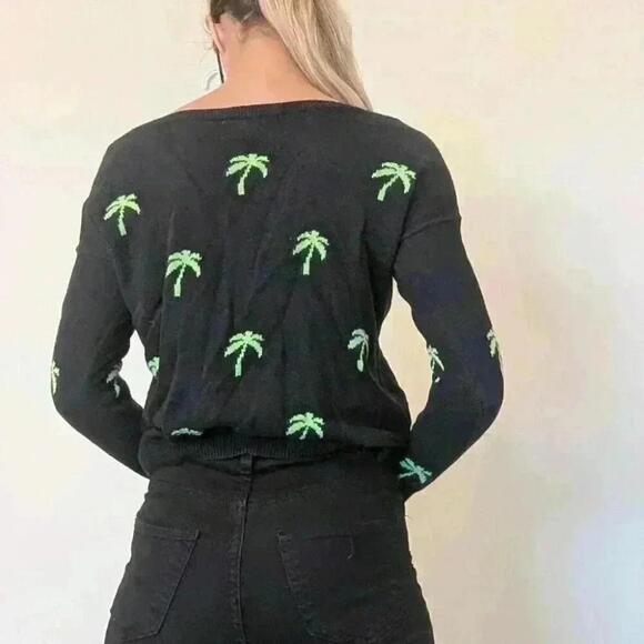 Hollister, Boat Neck , Palm Tree Sweater, Navy And Lime Green, Size Xs - Picture 7 of 12